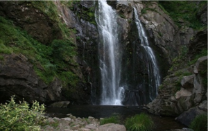 la-tierra-llora-cascada